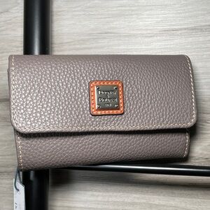 NWT- Women's Dooney & Bourke Pebble Leather Flap Wallet, Elephant